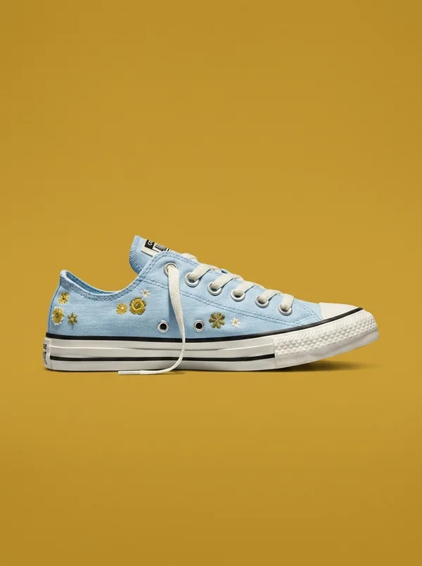 Converse Chuck Taylor All Star Embroidered Florals Clear Skies/Bright Outlook