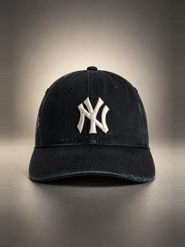Kith & '47 for the New York Yankees Sun Faded Franchise LS Cap - Black