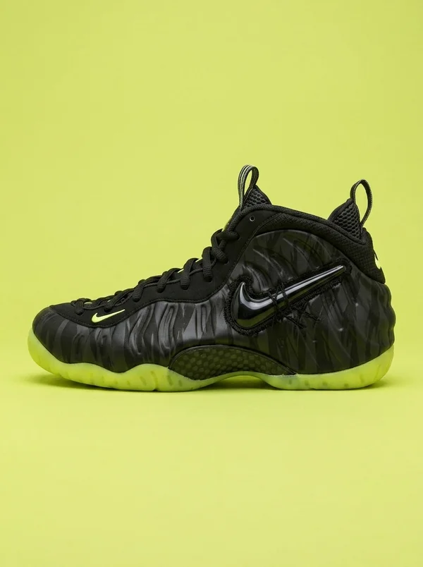 Nike Air Foamposite Pro “Mummy Duck”