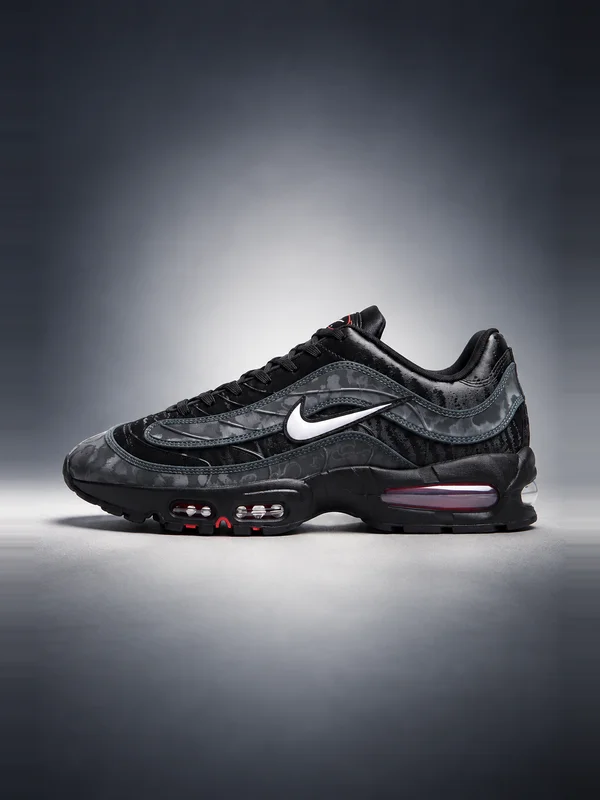Nike Air Max Joga Bonito Sneaker Black, White, University Red & Dark Smoke Grey