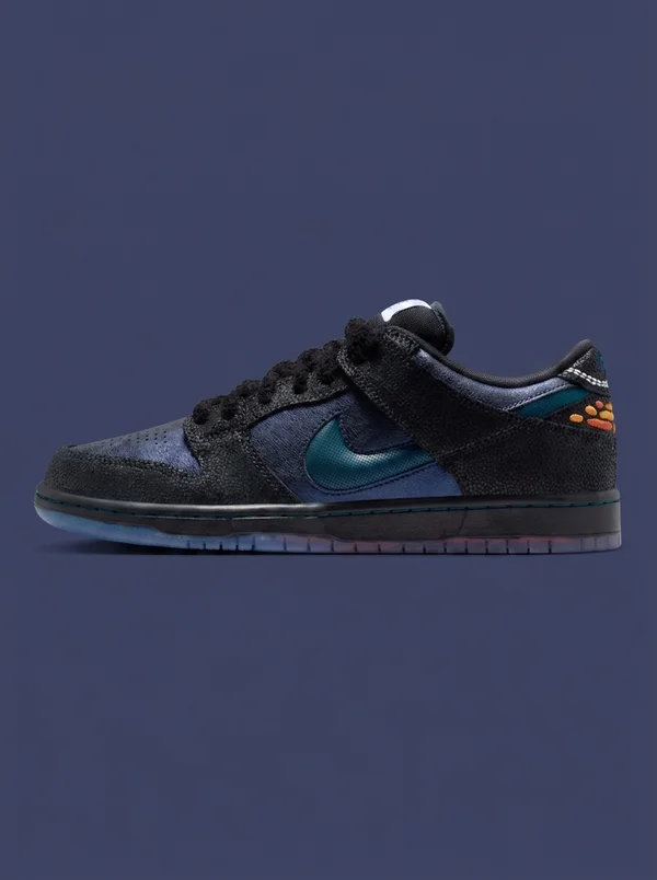 Bluetile Skateboards Nike SB Dunk Low