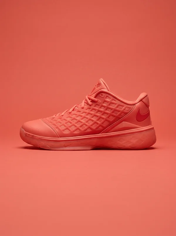 Nike Kobe 3 Low Protro “Atomic Pink”