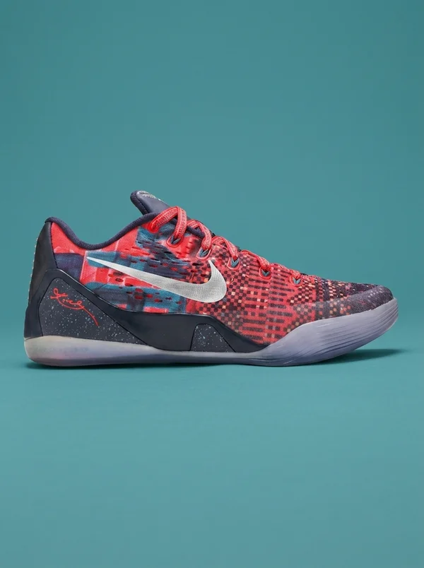 Nike Kobe 9 EM Low Protro “Philippines”