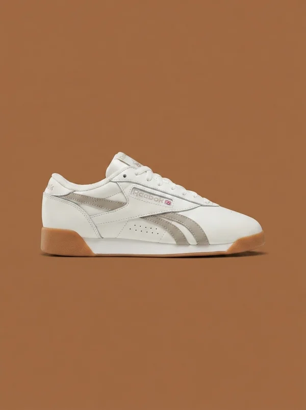 Reebok Women's Freestyle Lo Shoes Chalk/Grainy Grey/Gum
